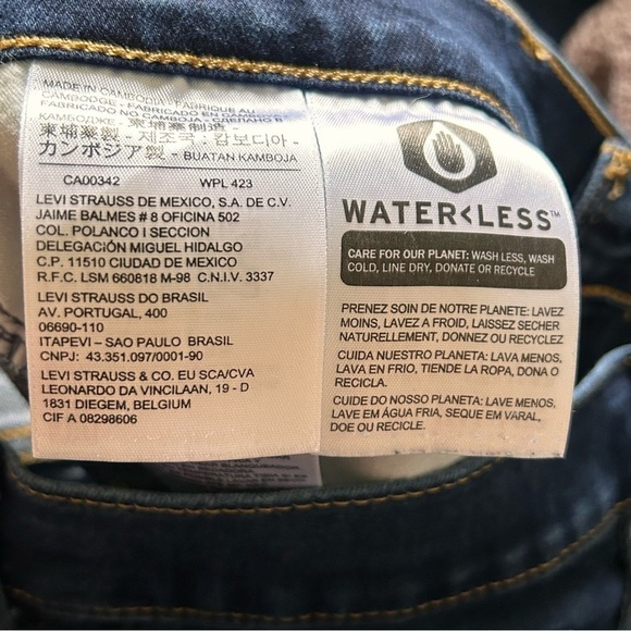 Levis 315 Shaping Bootcut Blue Dark Wash Jeans  Women Sz 32 - Picture 9 of 10